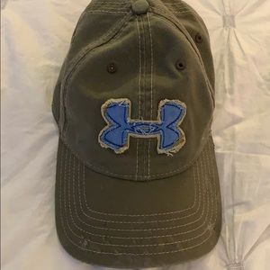 Under Armour army green adjustable baseball cap